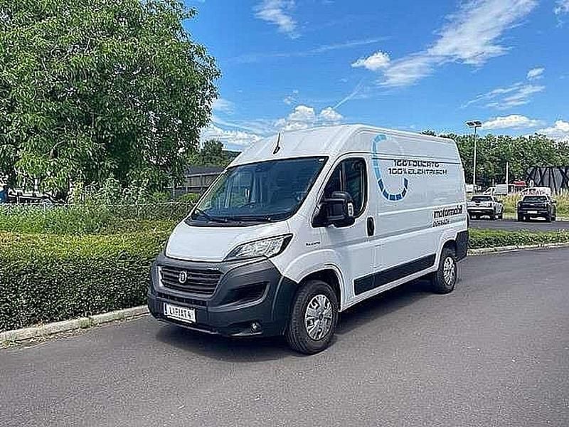 Gebraucht Fiat E-Ducato 88 kW (120 PS) 2021 Weiß Limousine