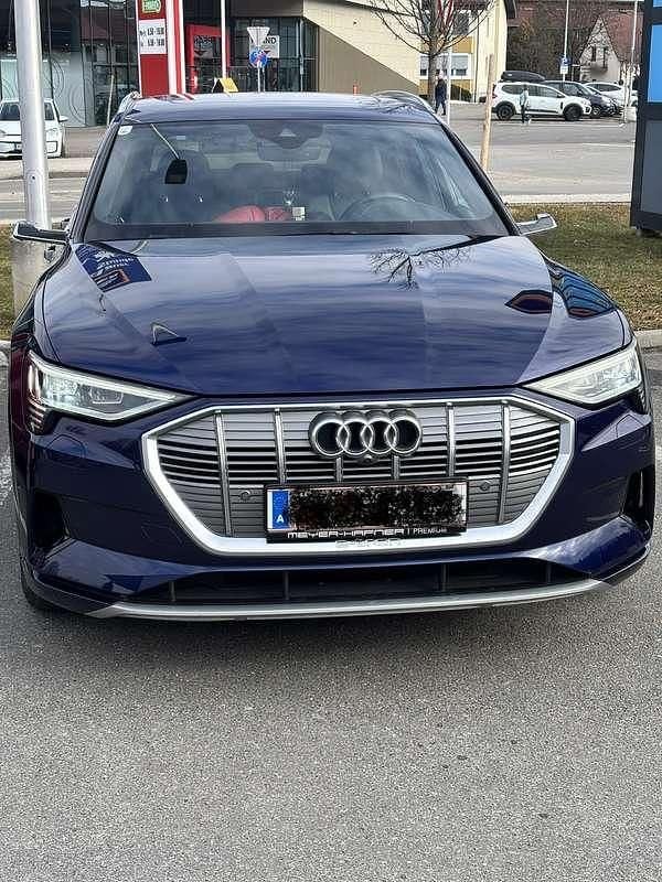 Gebraucht Audi e-tron S-Line 230 kW (313 PS) 2020 SUV