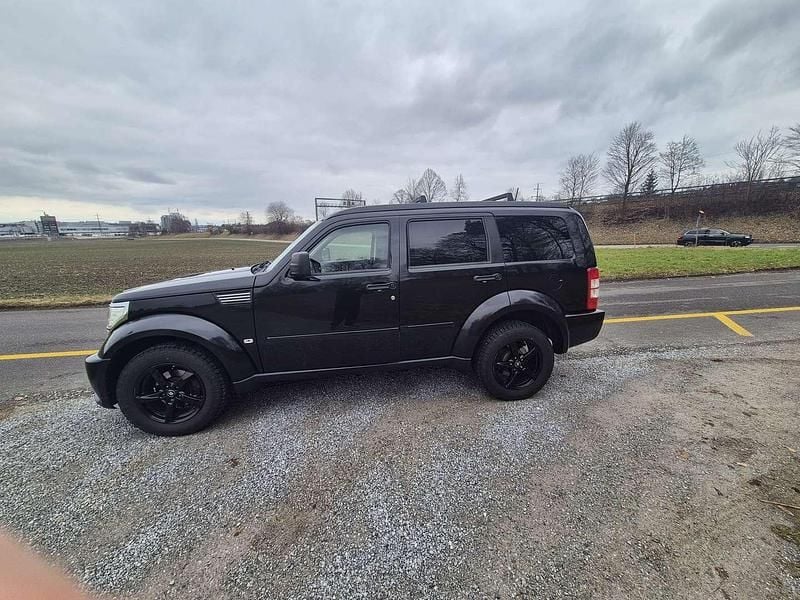 Gebraucht Dodge Nitro SE 177 PS (130 kW) 2008 Schwarz SUV
