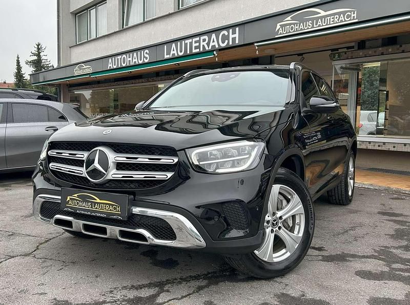 Schwarz Gebraucht 2021 Mercedes GLC300e SUV | € 36.990 (Guter Preis) - Bild 1/4