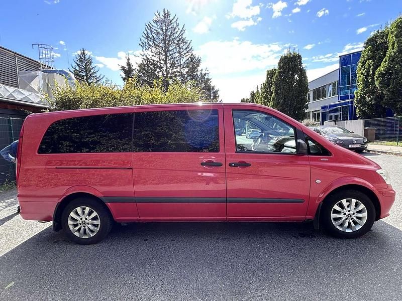 Gebraucht Mercedes Vito 136 PS (100 kW) 2012 Rot Van