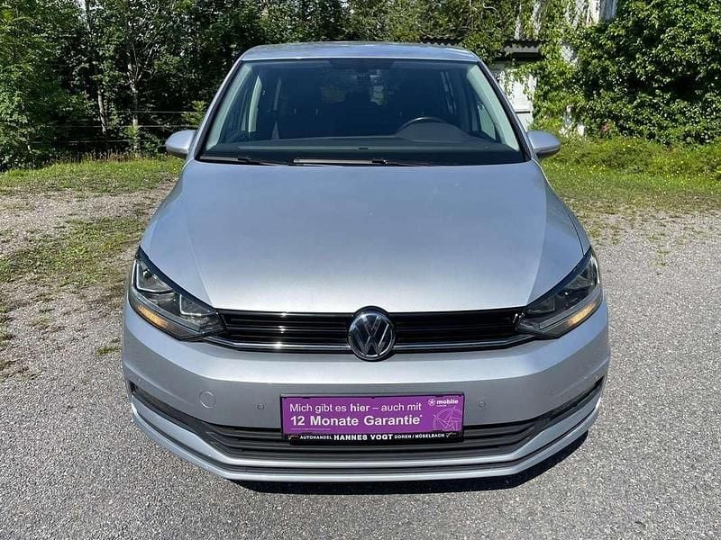 Gebraucht VW Touran Comfortline 116 PS (85 kW) 2020 Silber Van / Kleinbus