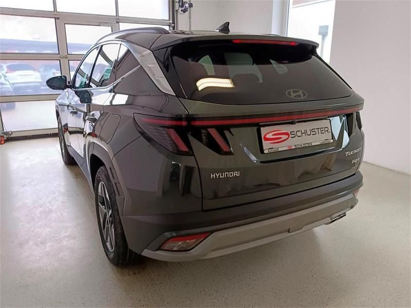 Neu Hyundai Tucson GO! 180 PS (132 kW) 2025 Grün SUV