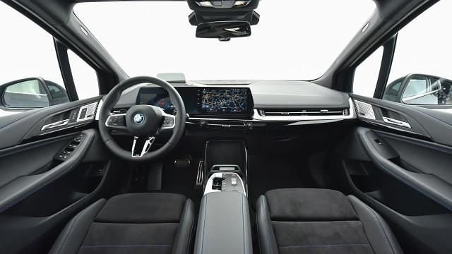 Gebraucht BMW 230e Active Tourer M Sport 150 PS (110 kW) 2023 Saphirschwarz met. Van / Kleinbus