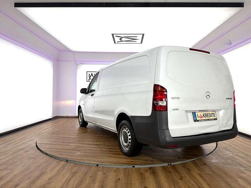 Gebraucht Mercedes Vito 88 PS (64 kW) 2015 Weiß Van