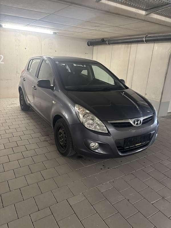 Gebraucht 2010 Hyundai i20 Limousine | € 2.500 (Fairer Preis) - Bild 1/2