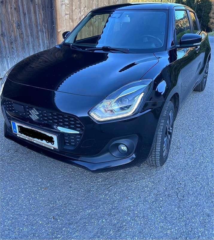 Schwarz Gebraucht 2021 Suzuki Swift Kleinwagen | € 13.700 (Fairer Preis) - Bild 1/4
