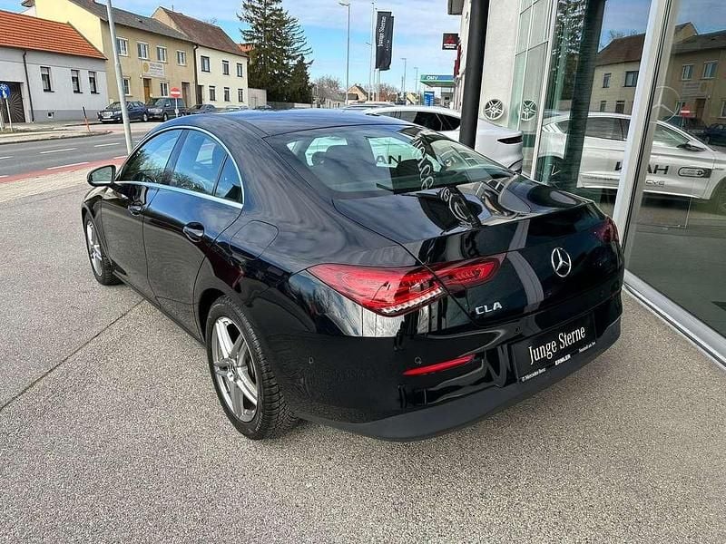 Gebraucht Mercedes CLA180 116 PS (85 kW) 2021 Limousine