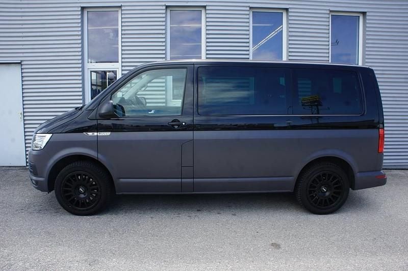 Gebraucht VW Multivan 150 PS (110 kW) 2019 Schwarz  metallicperleffektno Van