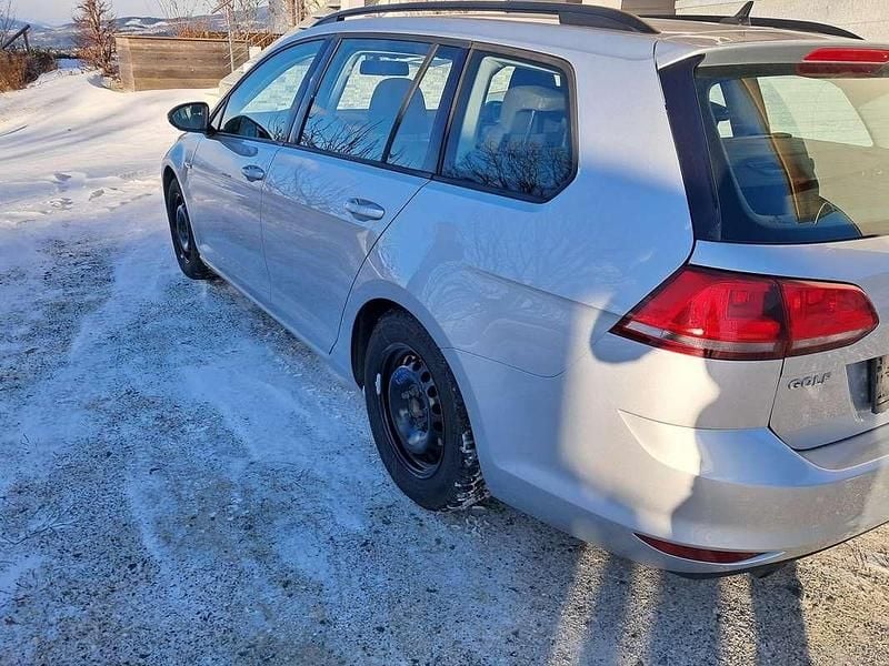 Gebraucht VW Golf VII Highline 105 PS (77 kW) 2016 Kombi