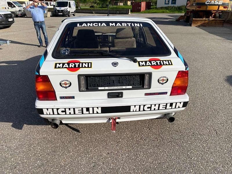 Gebraucht Lancia Delta 241 PS (177 kW) 1990 Weiß Kleinwagen