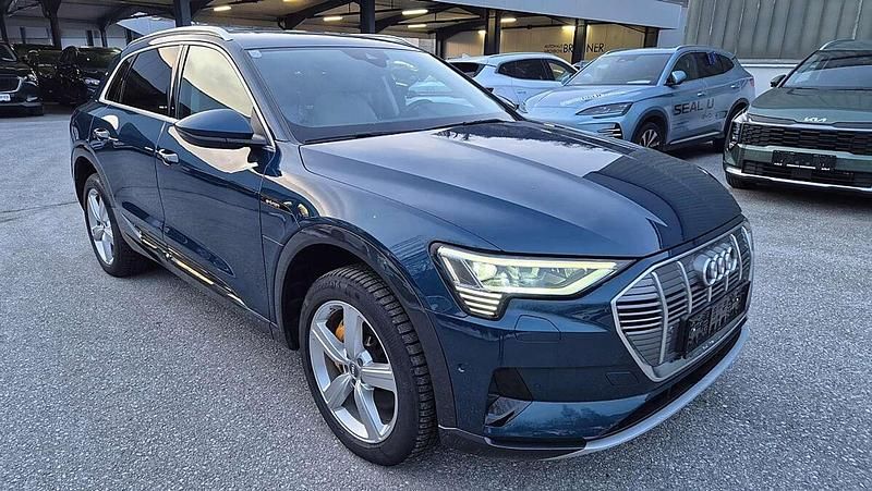 Gebraucht Audi e-tron Advanced 300 kW (408 PS) 2021 Blau SUV