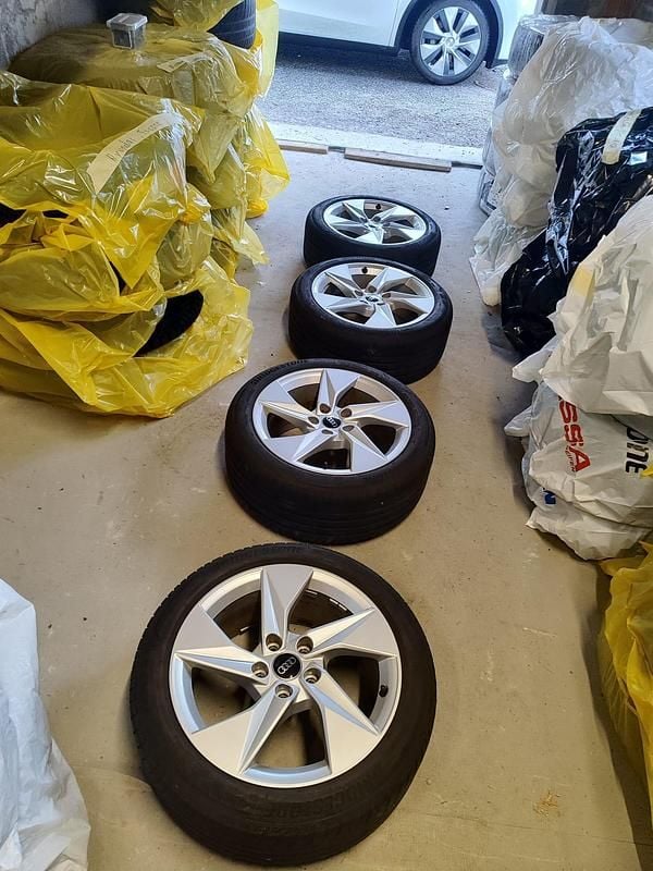 Gebraucht Audi A3 S-Line 150 PS (110 kW) 2023 Grau Limousine