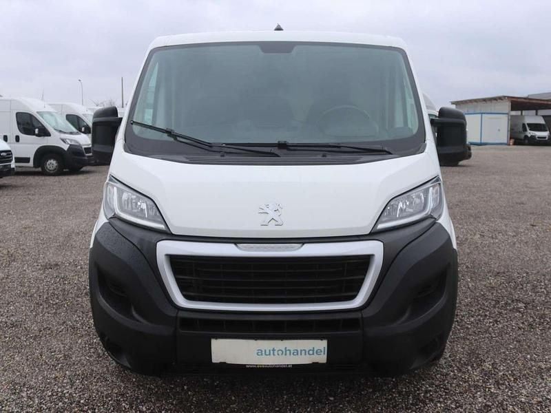 Gebraucht Peugeot Boxer 120 PS (88 kW) 2021 Weiß Van