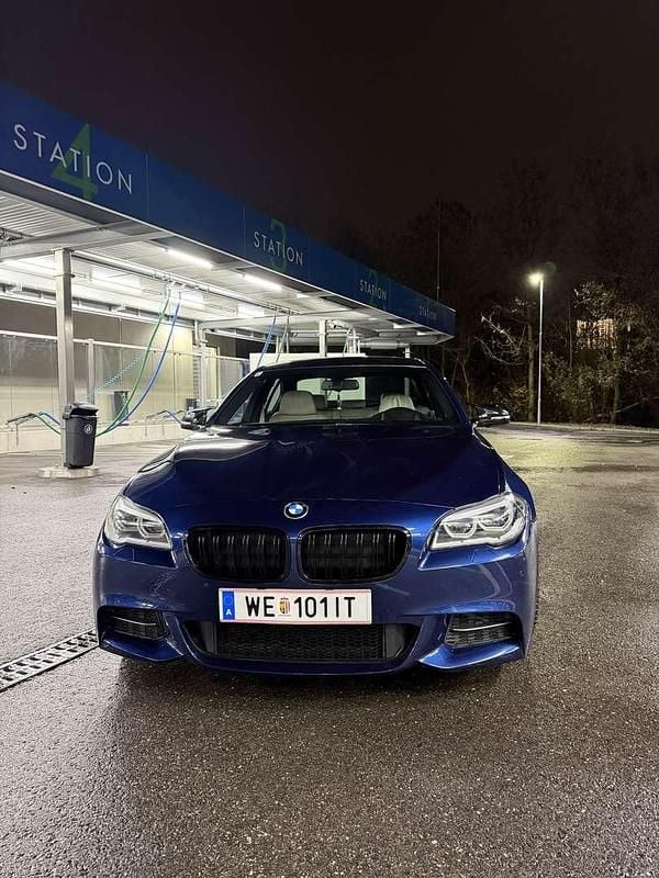 Gebraucht BMW 530 258 PS (189 kW) 2015 Blau Limousine