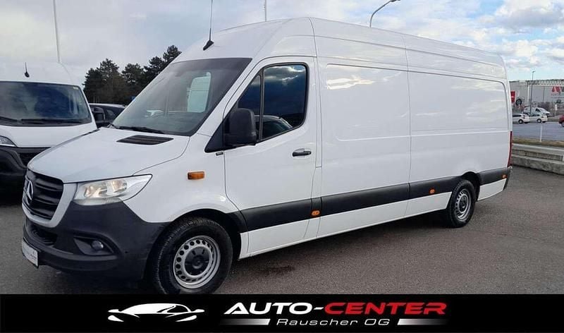 Gebraucht Mercedes Sprinter 163 PS (119 kW) 2019 Weiß Van