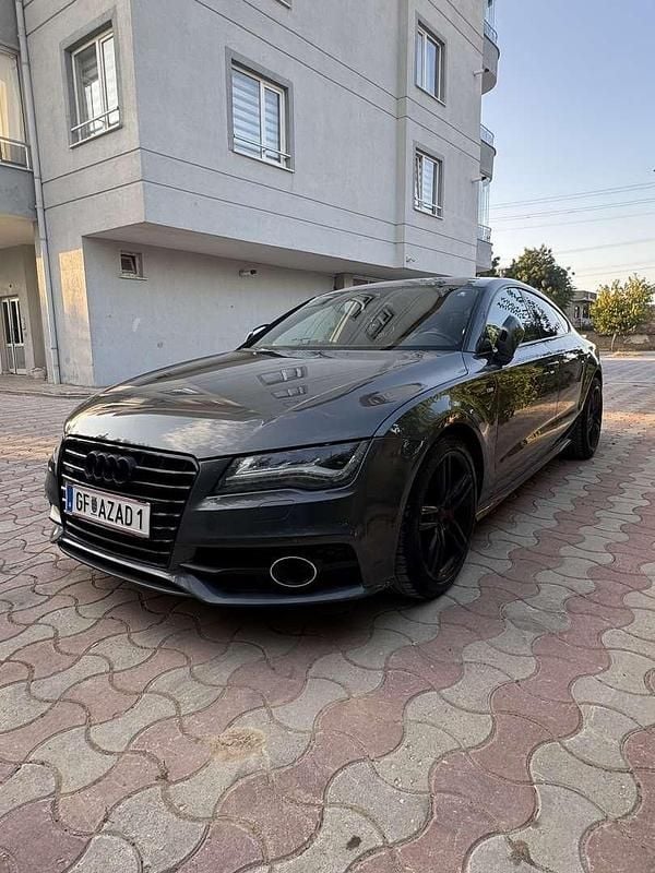 Gebraucht Audi A7 Design 313 PS (230 kW) 2012 Grau Kleinwagen