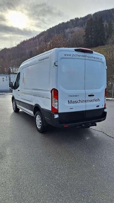 Gebraucht Ford Transit 129 PS (94 kW) 2024 Weiß Van / Kleinbus