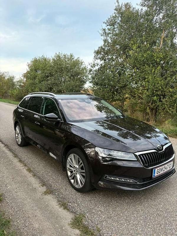 Gebraucht Skoda Superb Style 200 PS (147 kW) 2021 Kombi