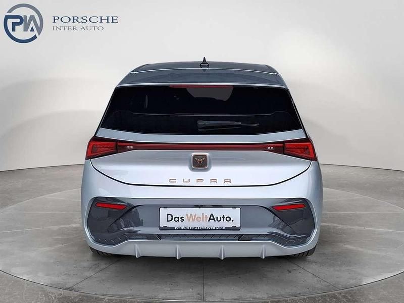 Gebraucht Cupra Born 150 kW (204 PS) 2022 Silber  metallic Kleinwagen