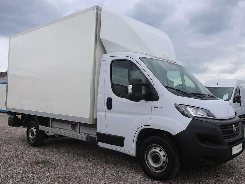 Gebraucht Fiat Ducato 131 PS (96 kW) 2019 Weiß Van