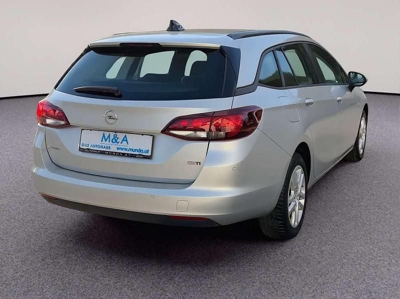Gebraucht Opel Astra Edition 110 PS (80 kW) 2018 Grau Kombi