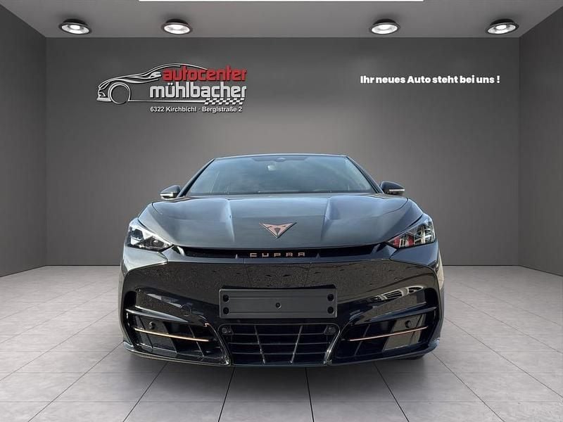 Neu Cupra Tavascan 210 kW (286 PS) 2025 Dunkelgrau  normal SUV