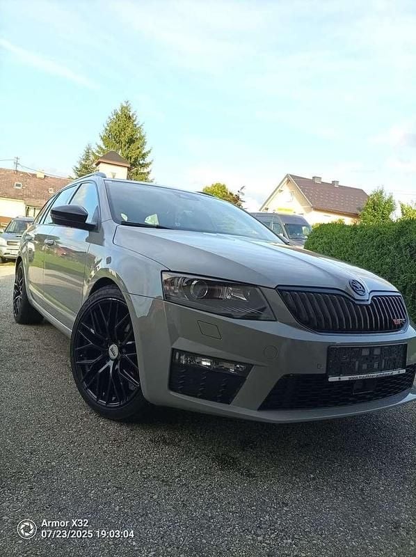 Gebraucht Skoda Octavia RS 184 PS (135 kW) 2017 Kombi