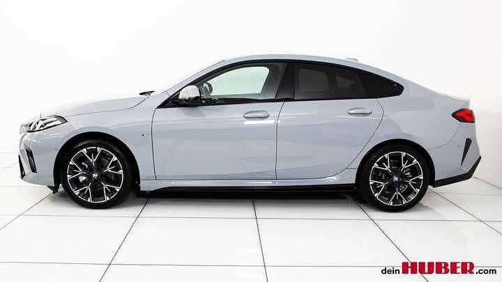 Gebraucht BMW 216 Efficient Dynamics 122 PS (89 kW) 2025 Grau Coupé