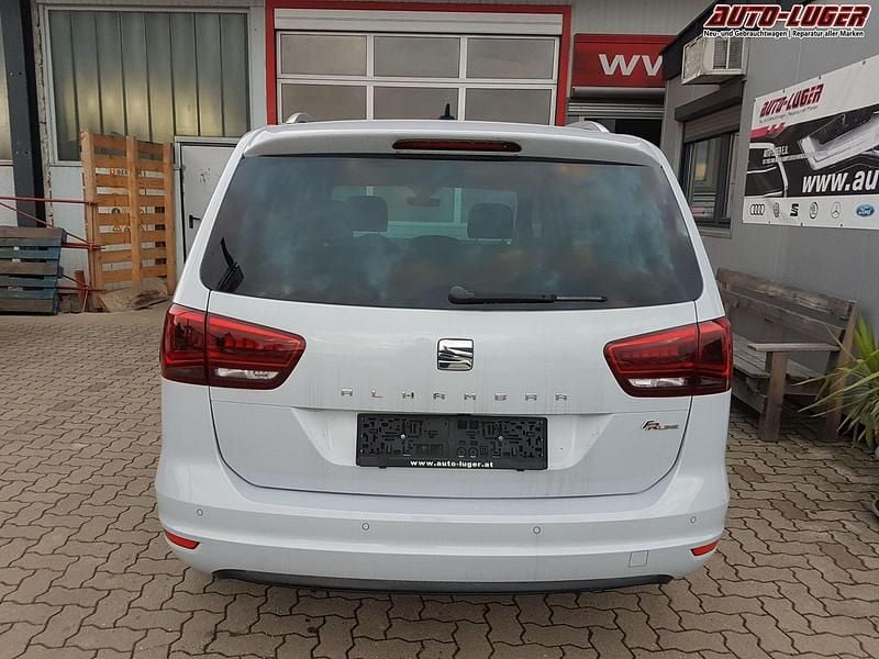 Gebraucht Seat Alhambra FR-Line 177 PS (130 kW) 2019 "white" silber Van / Kleinbus