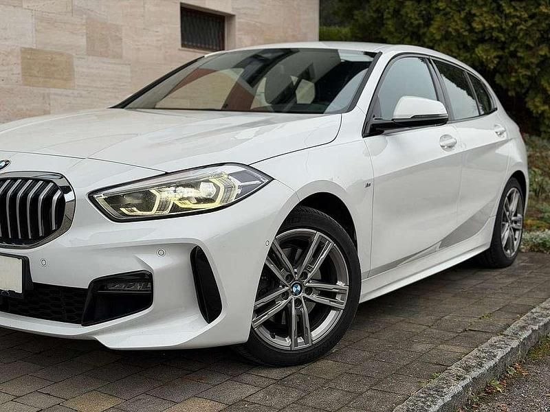 Gebraucht BMW 116 M Sport 116 PS (85 kW) 2019 Weiß Kleinwagen