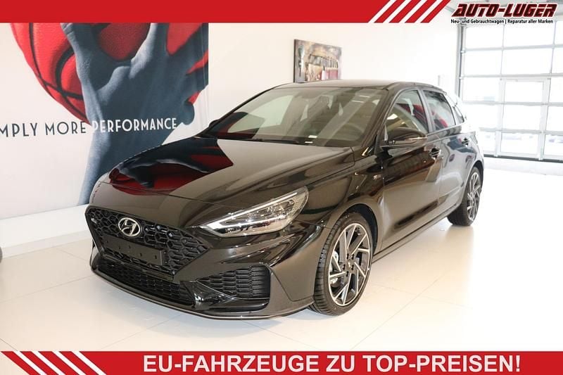 Gebraucht Hyundai i30 N Line 159 PS (116 kW) 2024 Abyss black Limousine