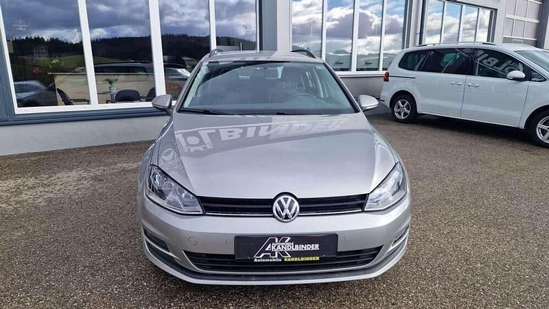 Gebraucht VW Golf VII 110 PS (80 kW) 2017 Silber Kombi