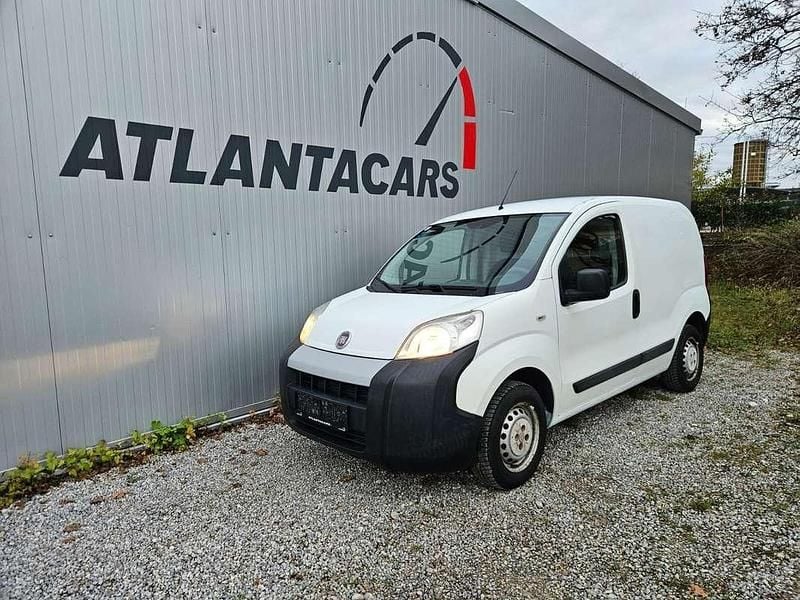 Weiß Gebraucht 2010 Fiat Fiorino Van | € 3.699 - Bild 1/4