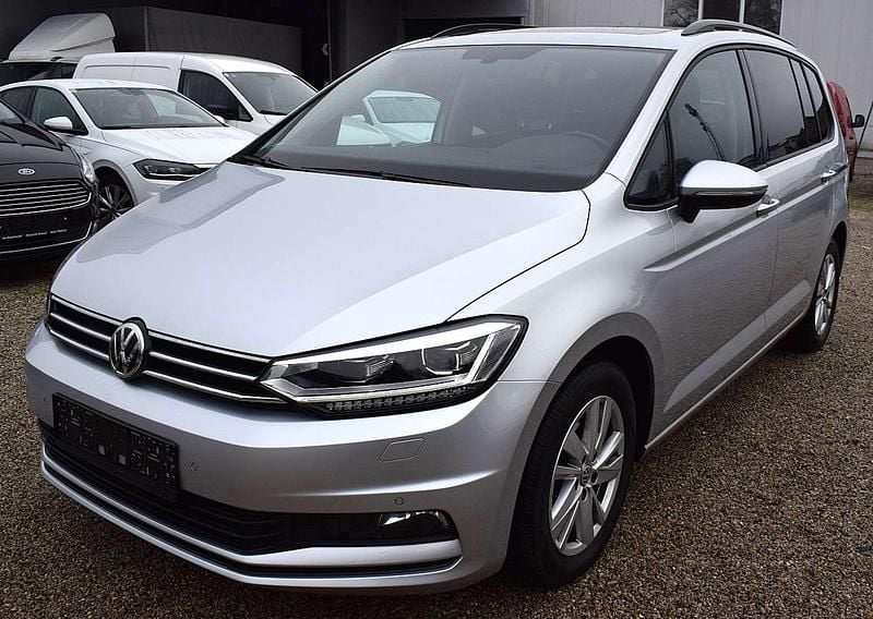 Silber Gebraucht 2020 VW Touran Van / Kleinbus | € 18.900 (Superpreis) - Bild 1/4