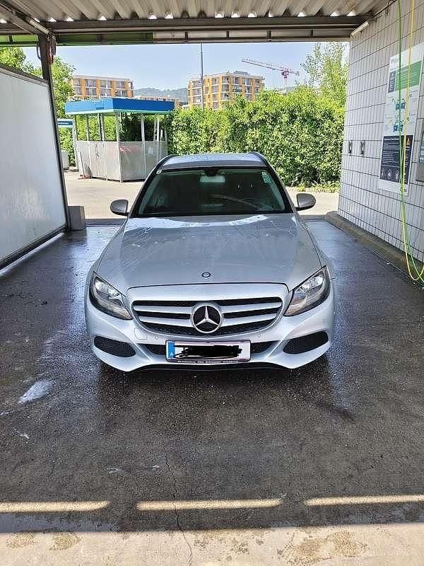 Gebraucht Mercedes C180 116 PS (85 kW) 2015 Silber Kombi