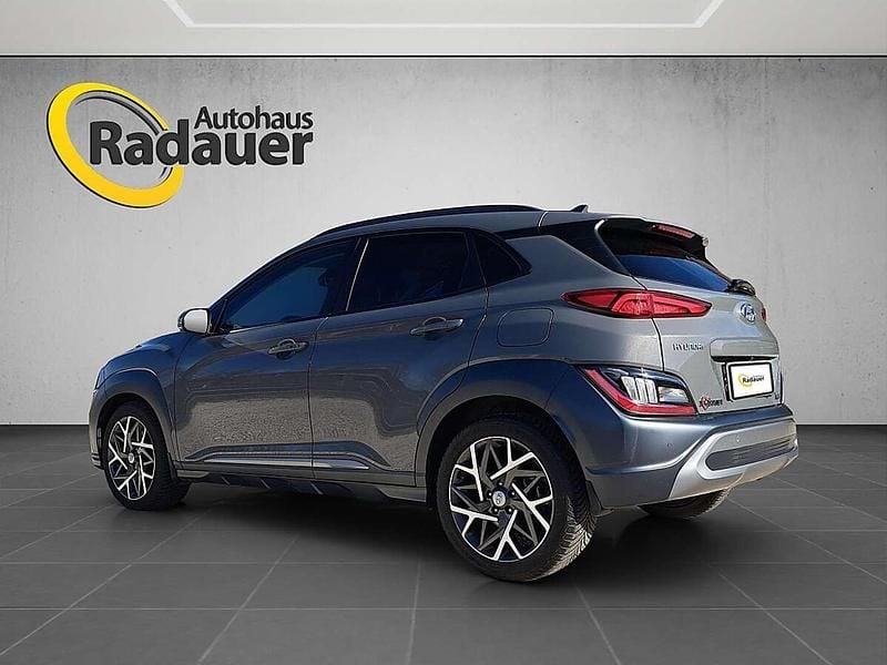 Gebraucht Hyundai Kona 105 PS (77 kW) 2022 Grau SUV