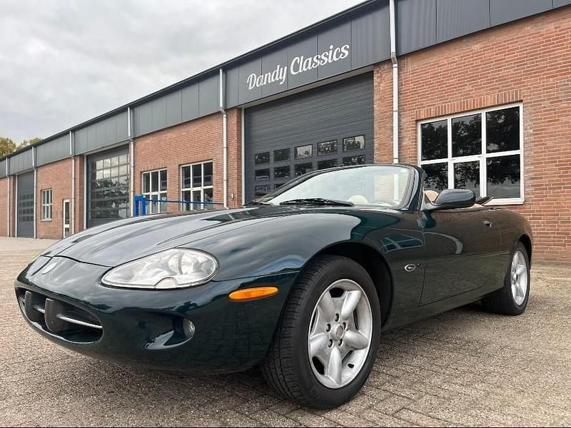 Gebraucht Jaguar XK 290 PS (213 kW) 1998 Dunkelgrün Cabrio
