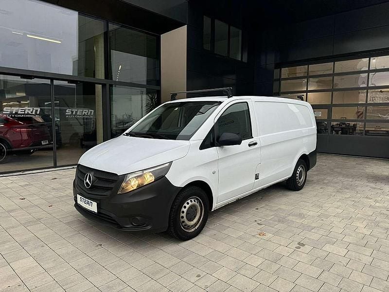 Weiß Gebraucht 2019 Mercedes Vito Van | € 22.990 (Fairer Preis) - Bild 1/4