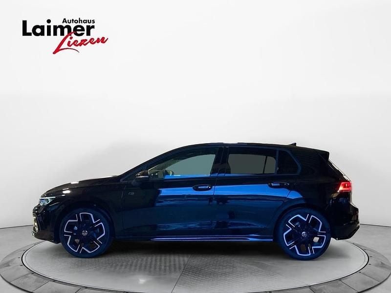 Neu VW Golf VIII Sport 116 PS (85 kW) 2026 Schwarz  metallic Limousine