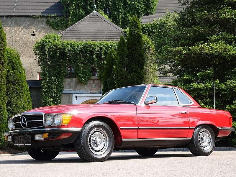 Gebraucht Mercedes SL380 204 PS (150 kW) 1982 Rottöne Cabrio