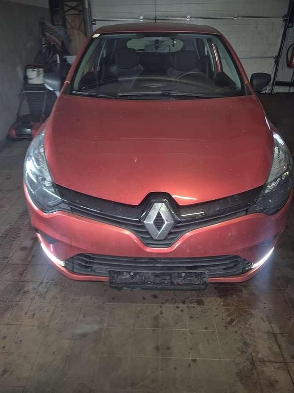 Gebraucht 2017 Renault Clio GrandTour Kombi | € 5.750 (Superpreis) - Bild 1/4
