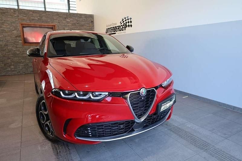Gebraucht Alfa Romeo Tonale Ti 131 PS (96 kW) 2023 Rot SUV