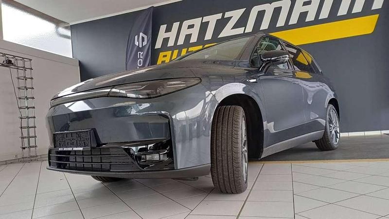 Neu Leapmotor C10 94 PS (69 kW) 2025 Grau SUV