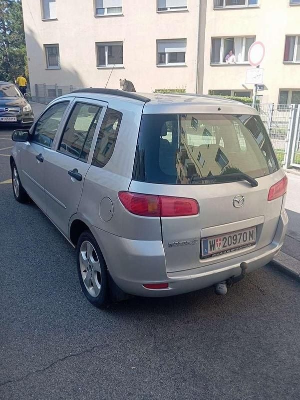 Gebraucht Mazda 2 Comfort 68 PS (50 kW) 2003 Limousine