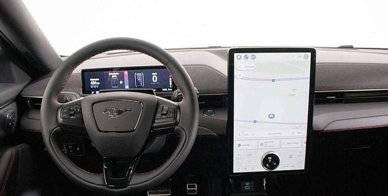 Gebraucht Ford Mustang Mach-E 200 kW (272 PS) 2023 SUV