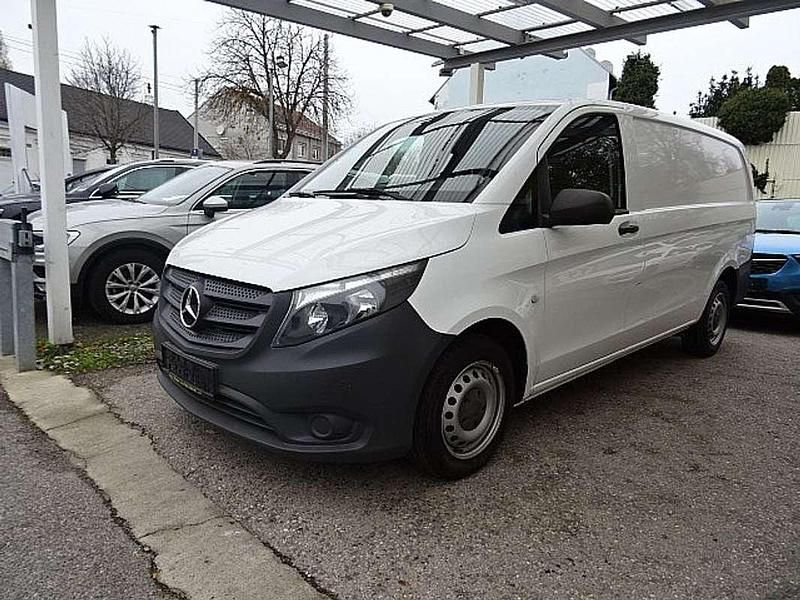 Gebraucht Mercedes Vito 88 PS (64 kW) 2017 Weiß Van