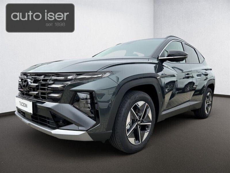 Gebraucht Hyundai Tucson GO! 159 PS (116 kW) 2023 Cypress green / schwarz SUV