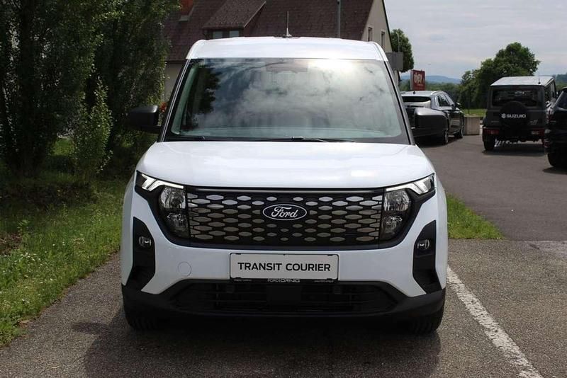 Gebraucht Ford E-Transit Trend 100 kW (136 PS) 2025 Weiß Van