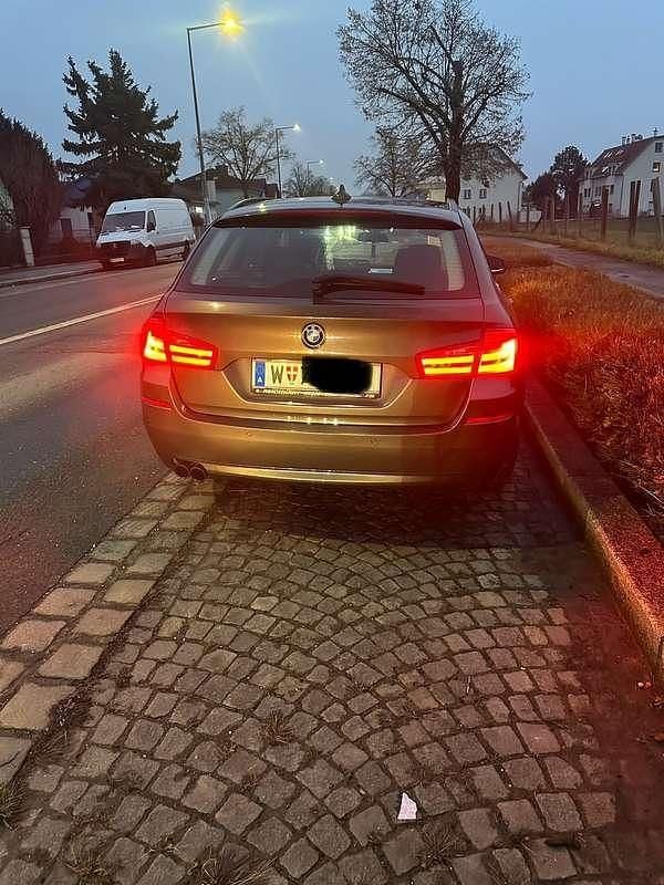 Gebraucht BMW 525 204 PS (150 kW) 2011 Kombi